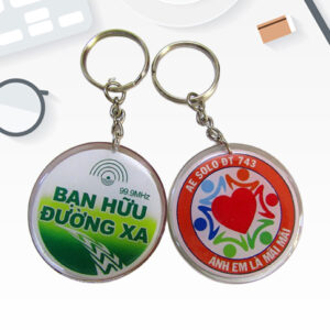 Móc khóa nhựa tròn Bạn hữu đường xa